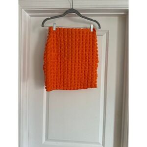 Boohoo Orange Textured Bubble Mini Skirt Size 10 Smocked Waffle Knit